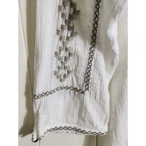 Aventura Organic Cotton‎ Embroidered Shirt Size Medium - Picture 5 of 11